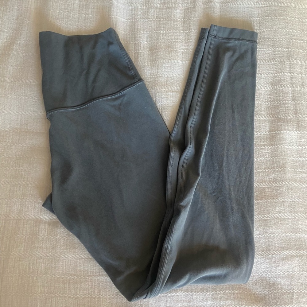 LULULEMON ALIGN HI RISE 28 in legging